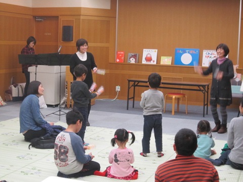 写真：おはなし会２